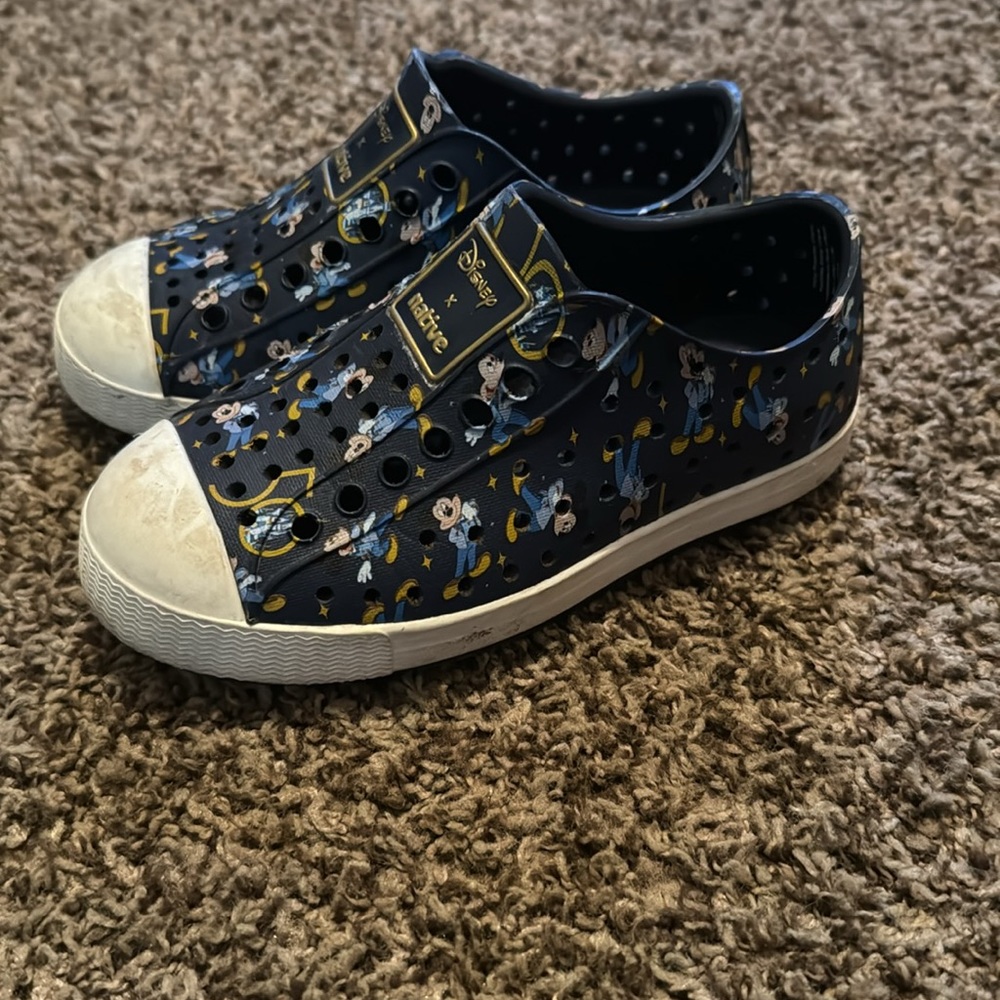 Disney x Native - Picture 2 of 4